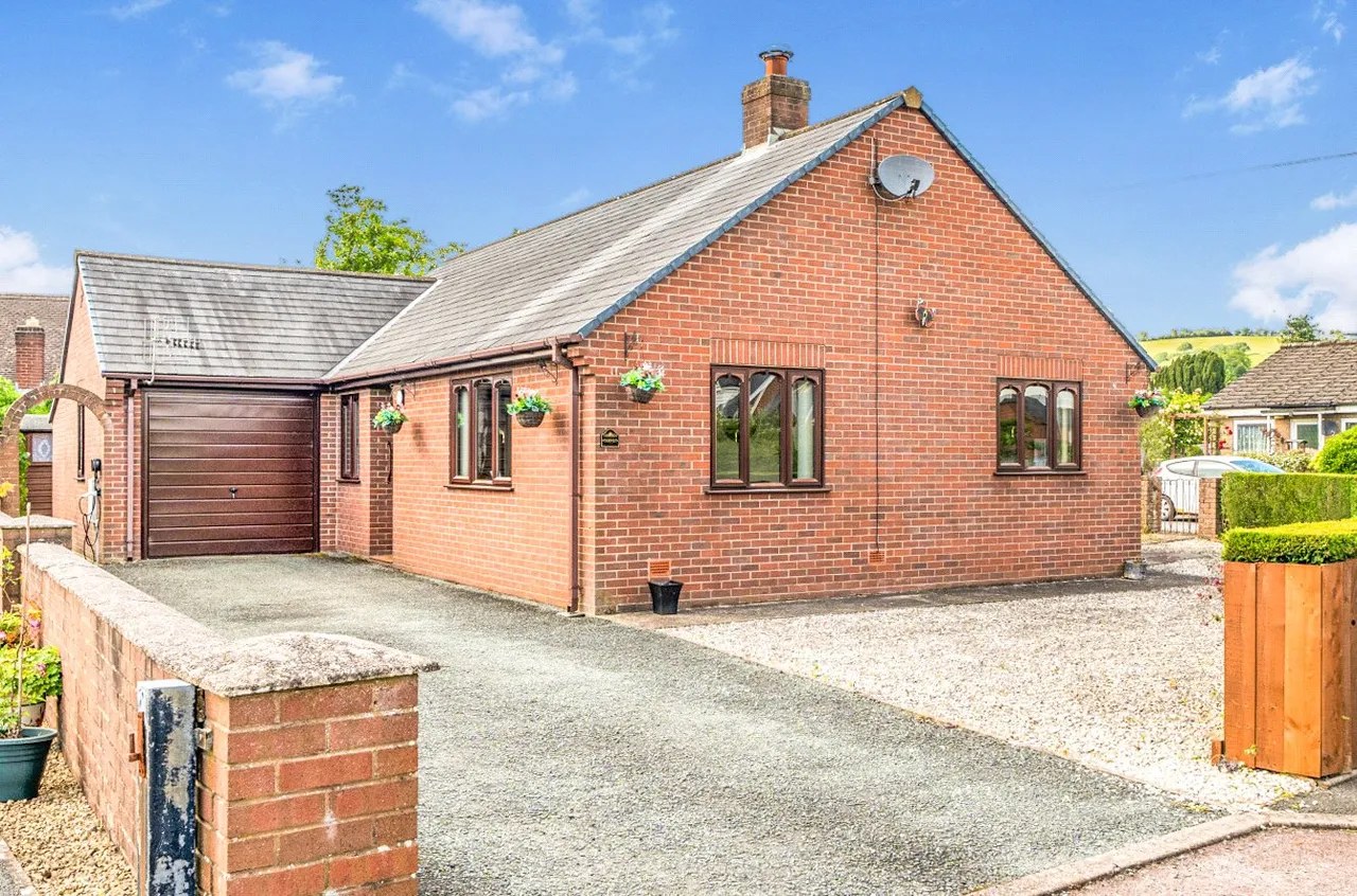 Clos Yr Efail, Trefeglwys, photo 21