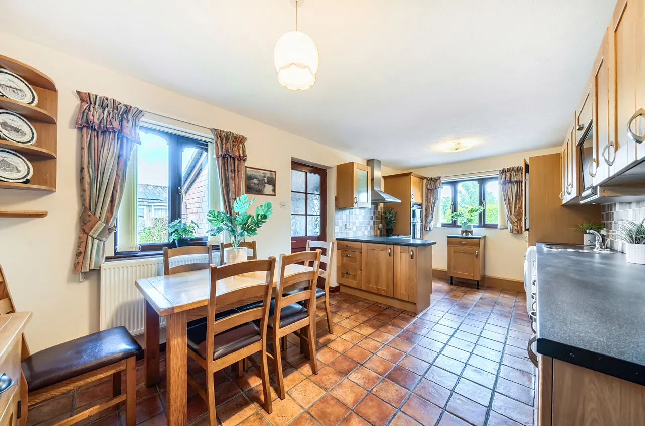 Clos Yr Efail, Trefeglwys, photo 4