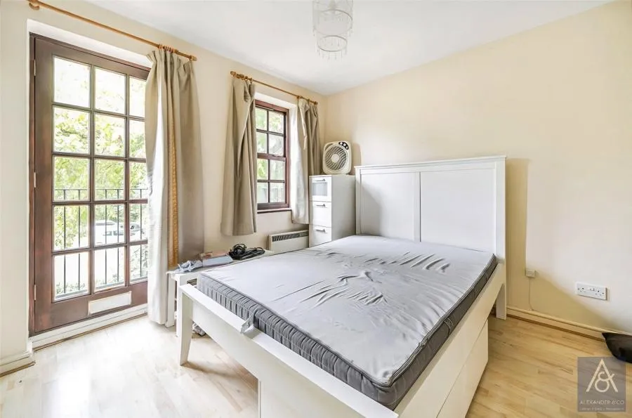 School Lane, Buckingham, MK18, photo 7