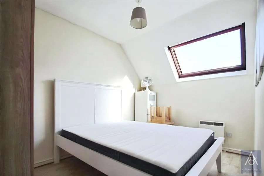 School Lane, Buckingham, MK18, photo 9
