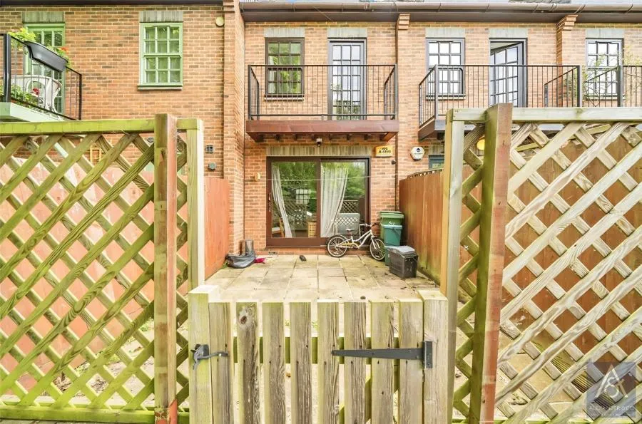 School Lane, Buckingham, MK18, photo 13