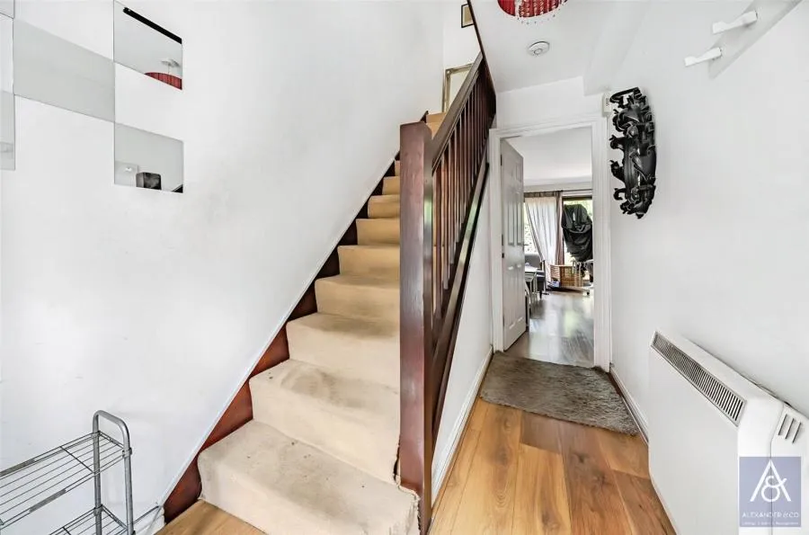 School Lane, Buckingham, MK18, photo 4