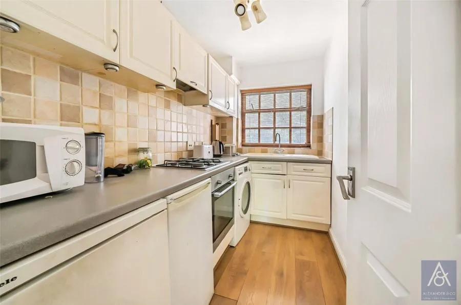 School Lane, Buckingham, MK18, photo 2