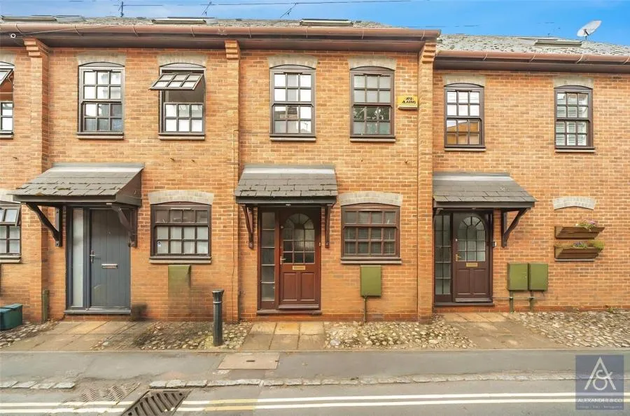 3 bed house for sale, School Lane, Buckingham, MK18