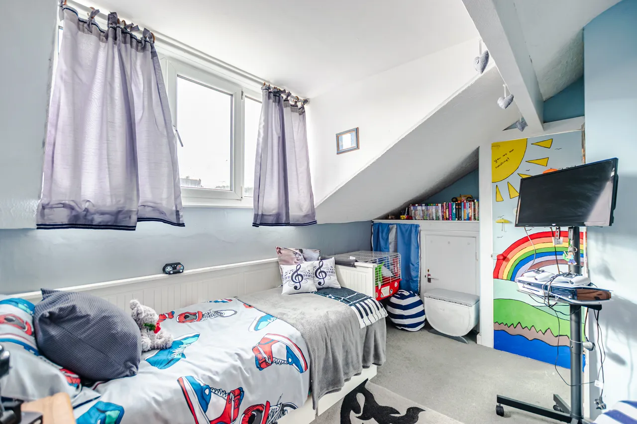 Pinder Street, Leeds, LS12, photo 13