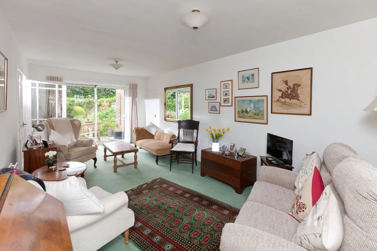 Lower Street, Salisbury, Wiltshire, SP2 8EY, photo 4