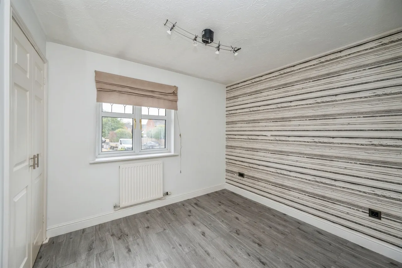 Falaise Way, Hilton, DE65, photo 9