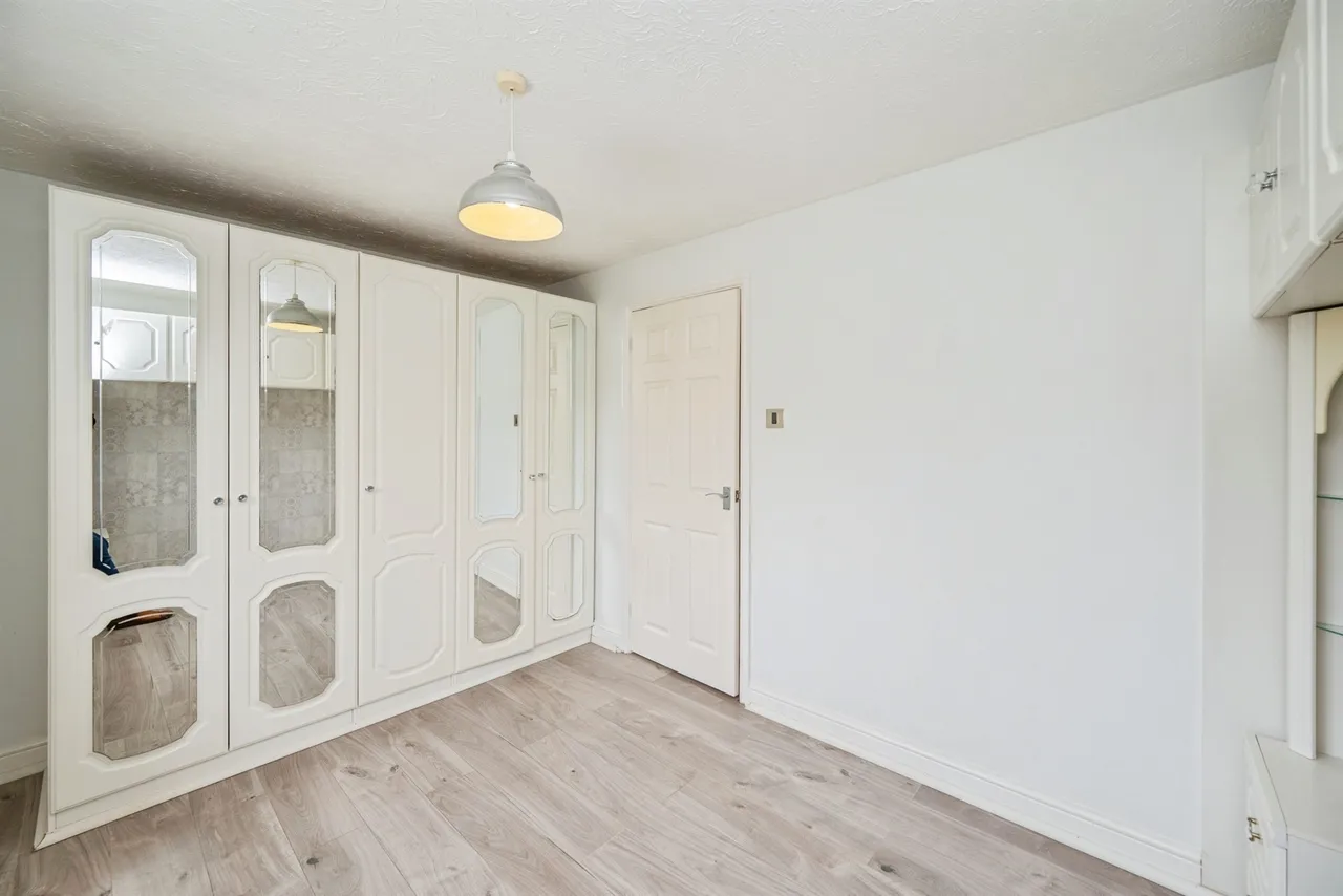 Falaise Way, Hilton, DE65, photo 8