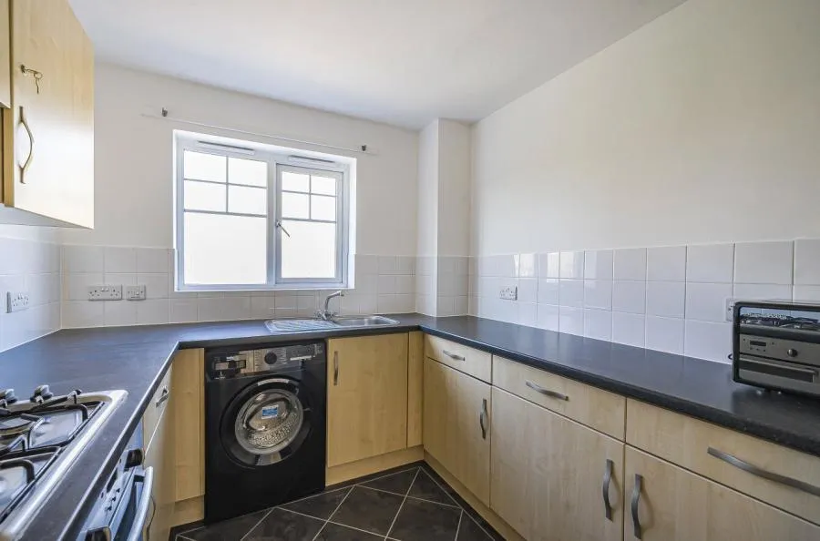 The Hollies, Mapledurwell, RG24, photo 7