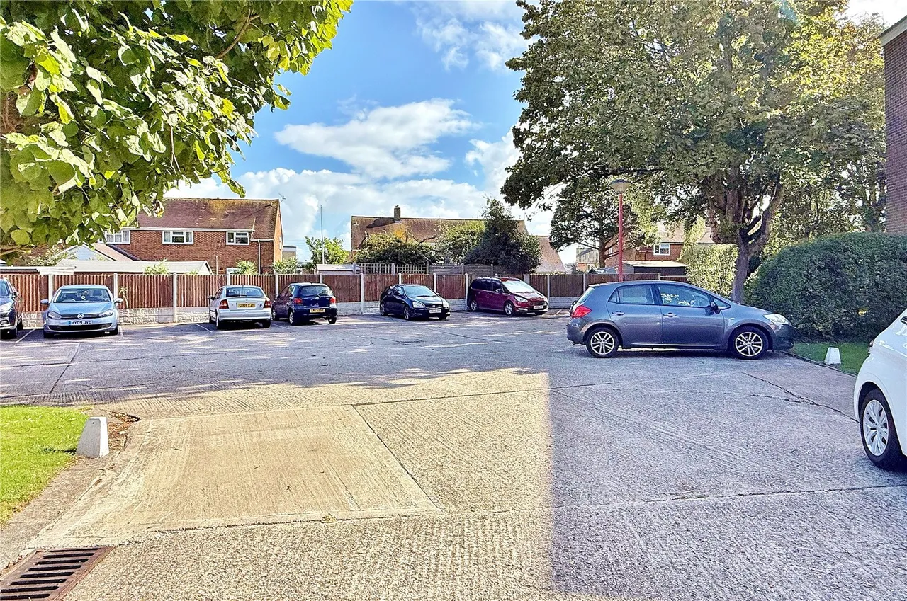 Jupps Lane, Goring-by-Sea, BN12, photo 16