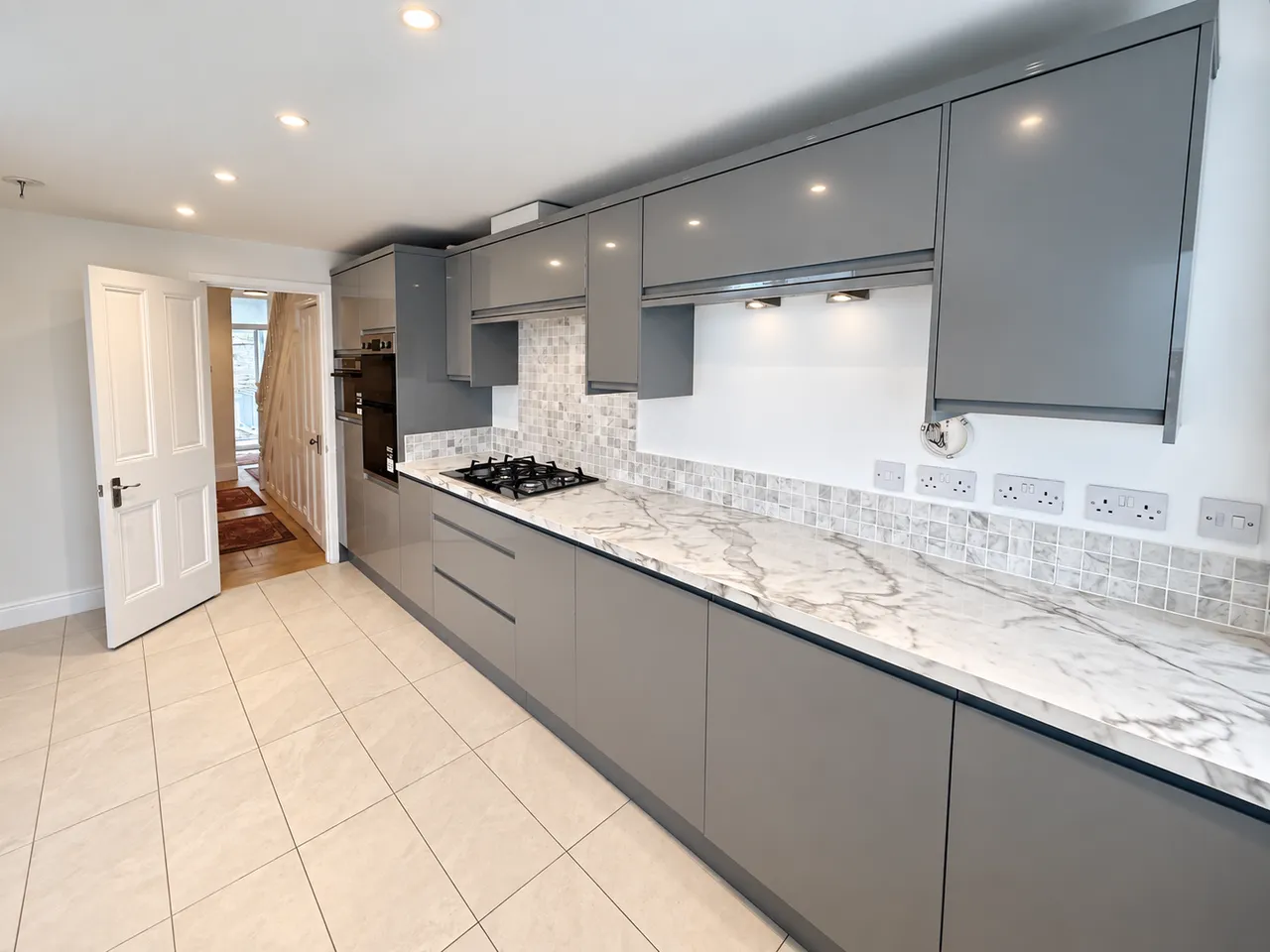 Glanmor Crescent, Uplands, SA2, photo 11