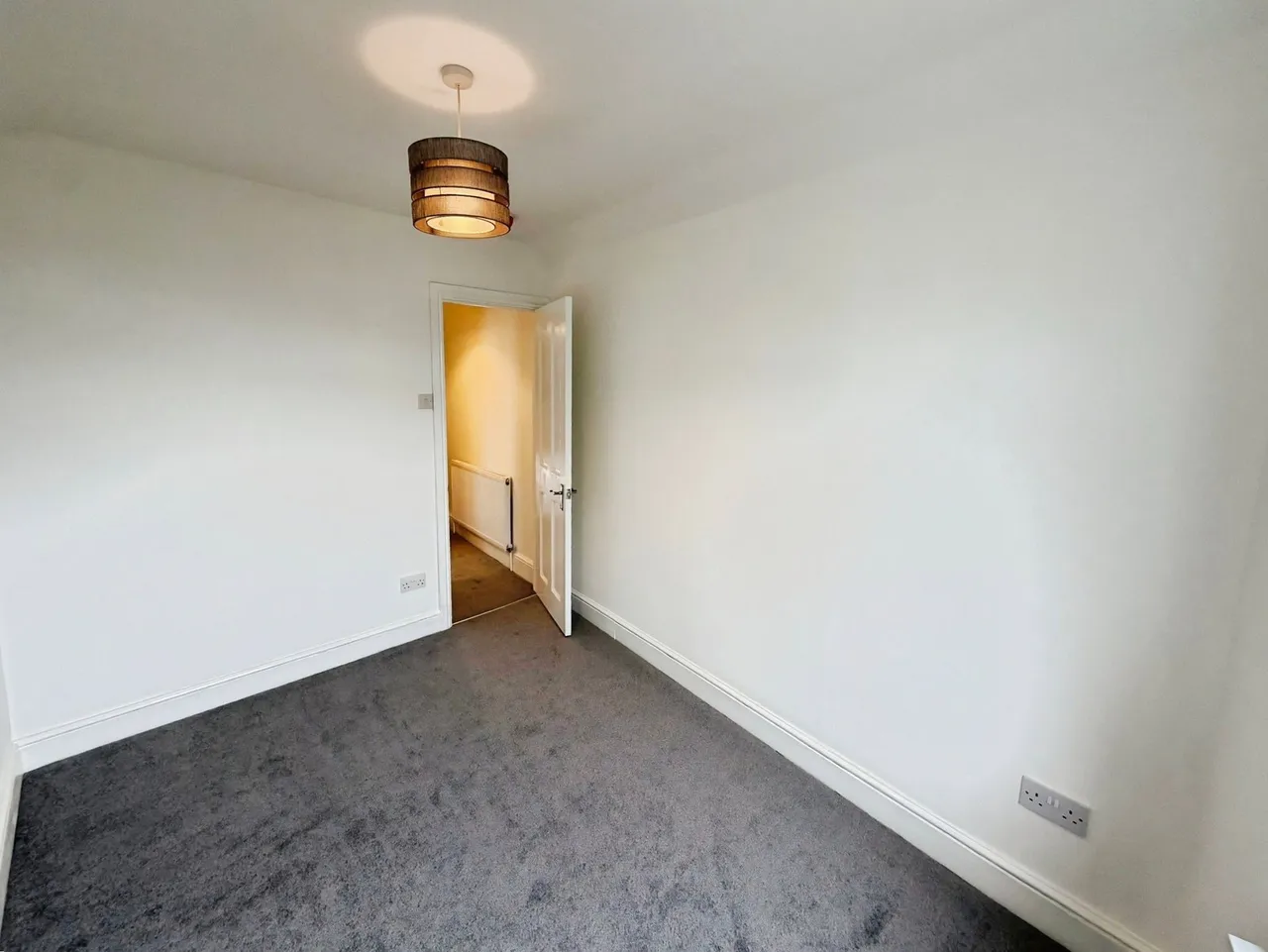 Glanmor Crescent, Uplands, SA2, photo 24