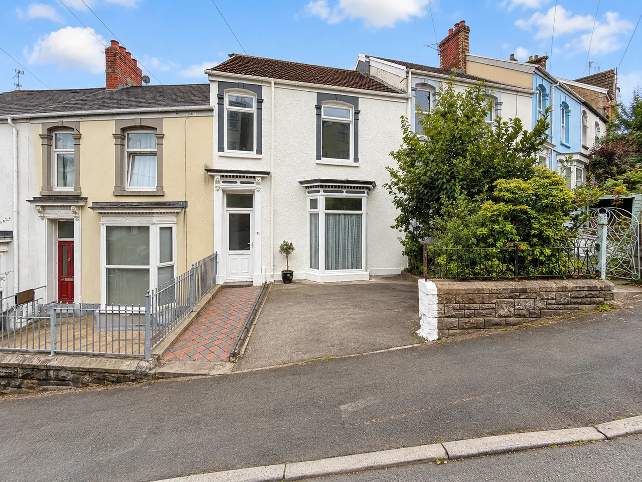 4 bed house for sale, Glanmor Crescent, Uplands, SA2