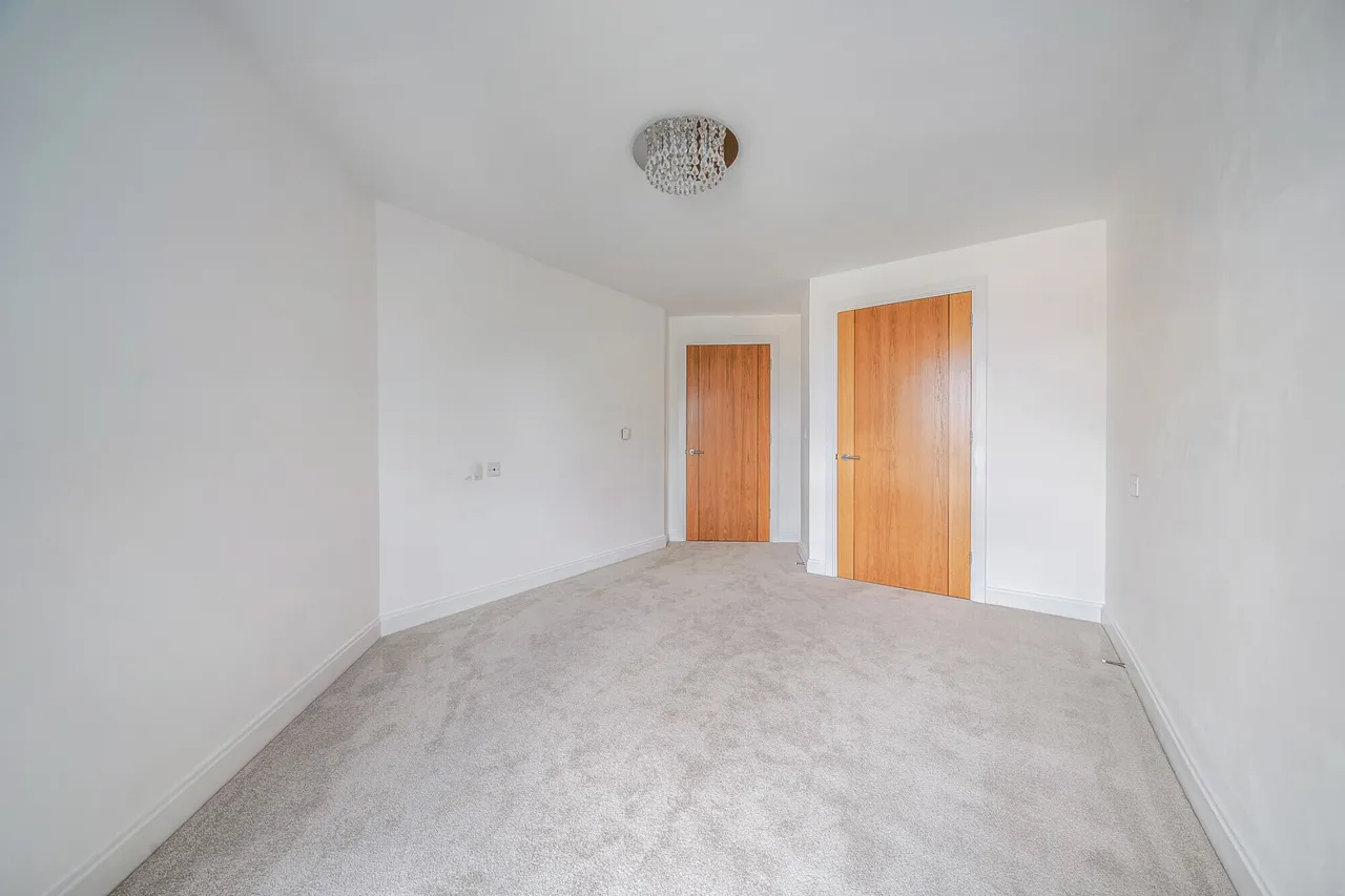 Pegs Lane, Hertford, SG13, photo 10