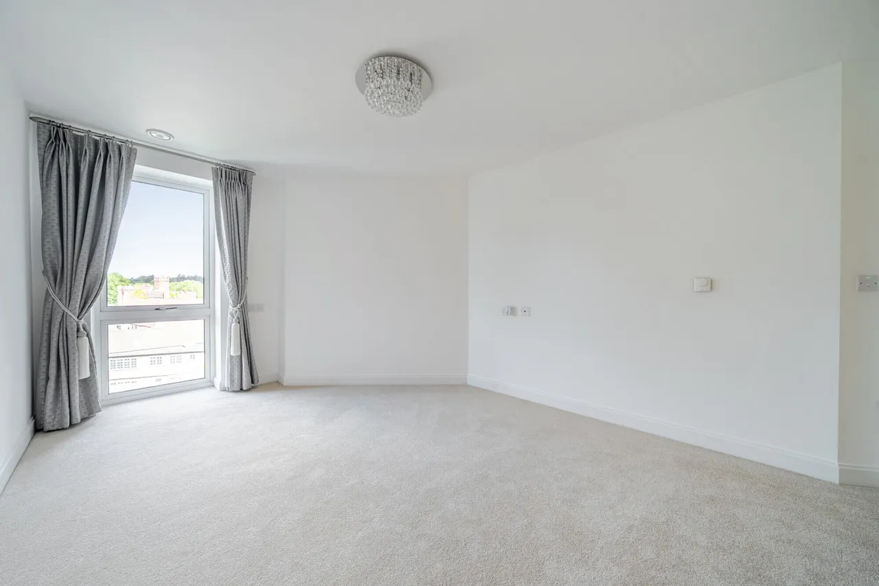 Pegs Lane, Hertford, SG13, photo 11