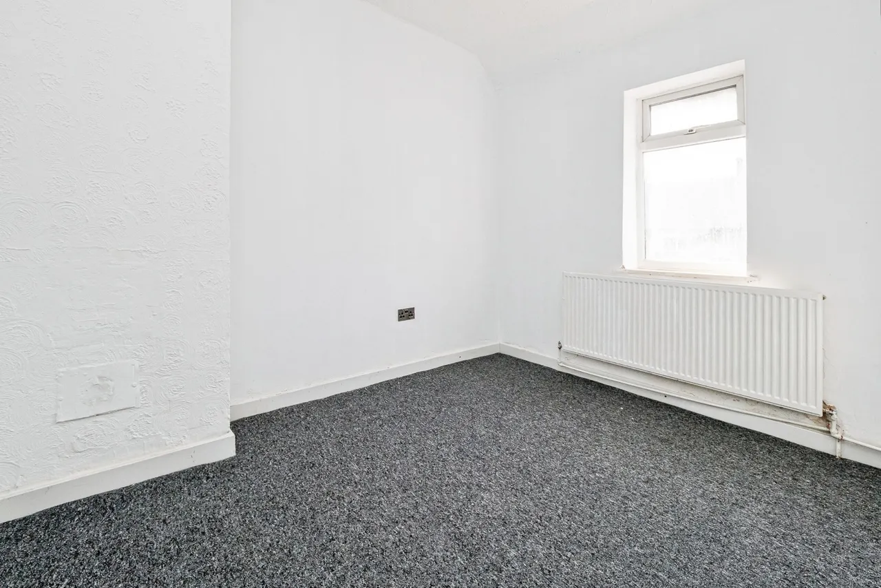 Hatfield Road, Dagenham, RM9, photo 16