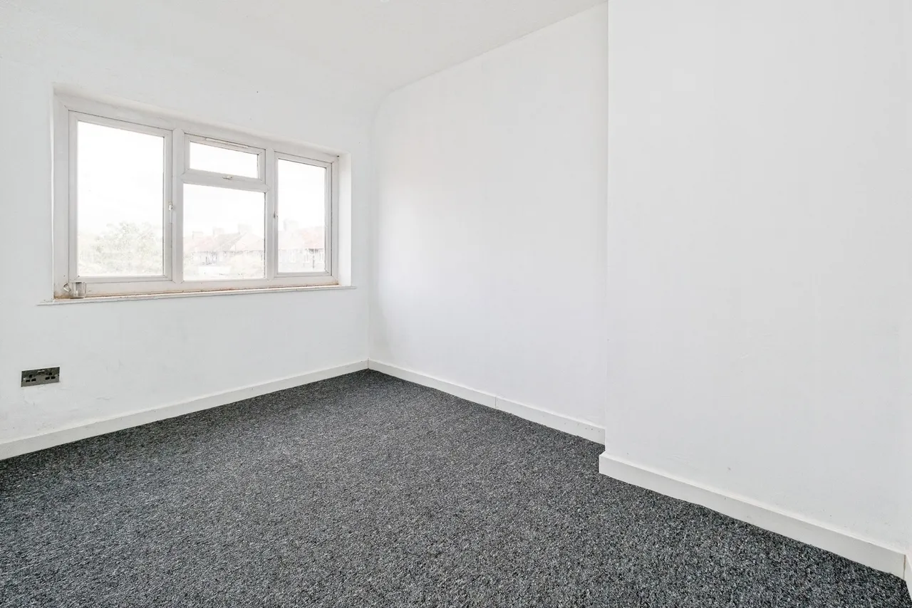 Hatfield Road, Dagenham, RM9, photo 5