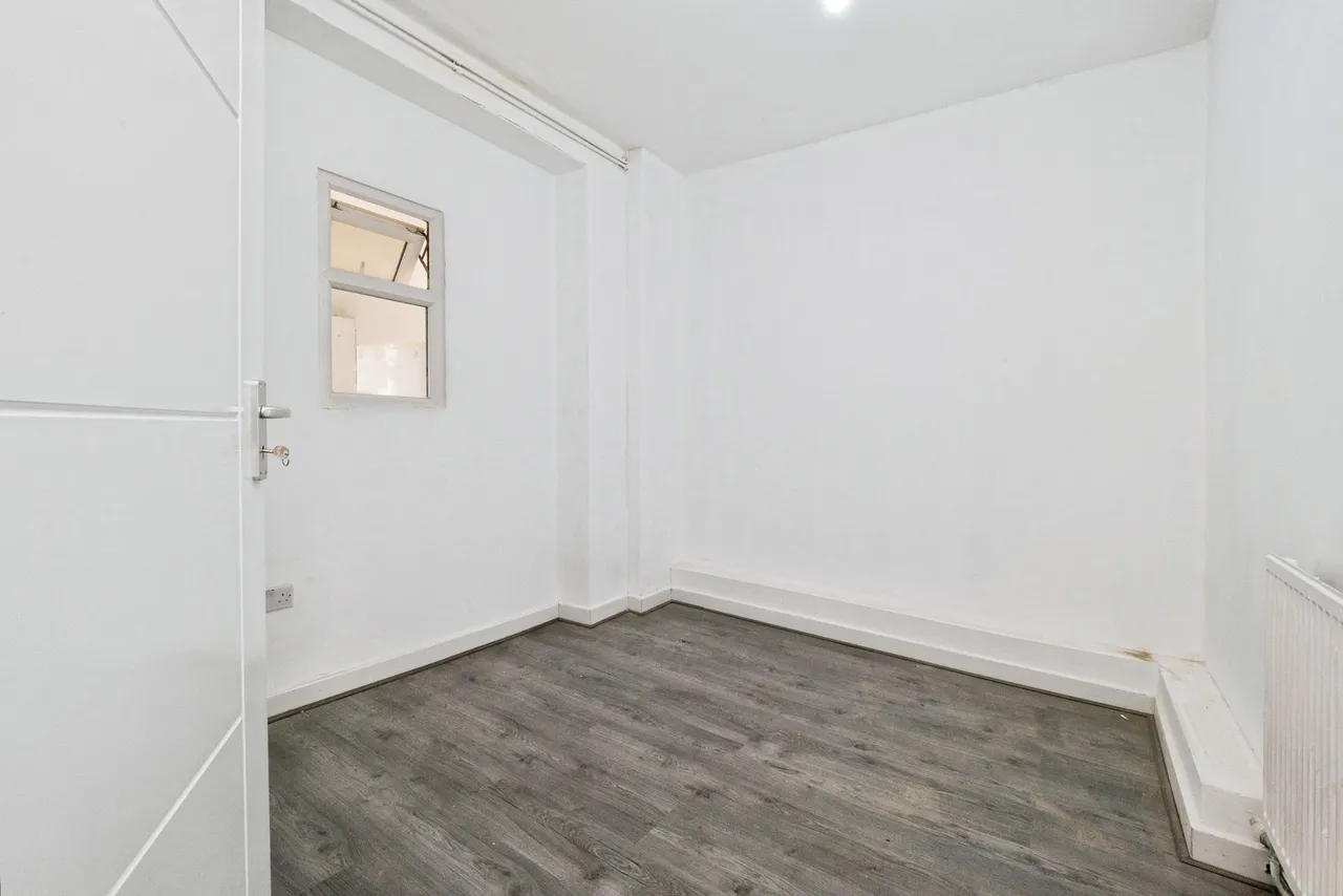Hatfield Road, Dagenham, RM9, photo 4