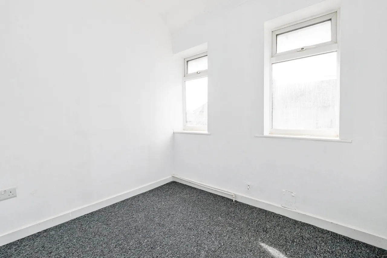Hatfield Road, Dagenham, RM9, photo 6