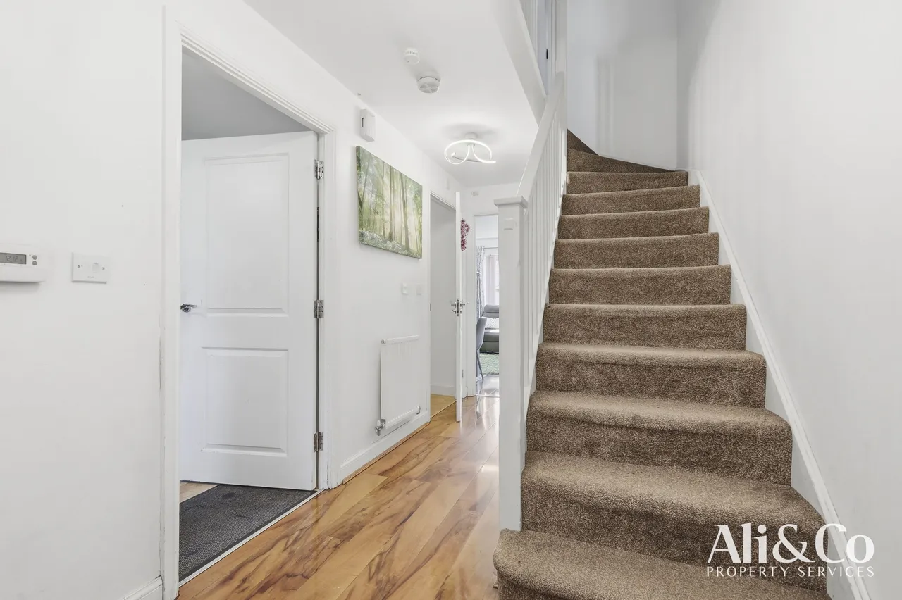 Foxton Road, Grays, Essex, RM20 4XX, photo 5
