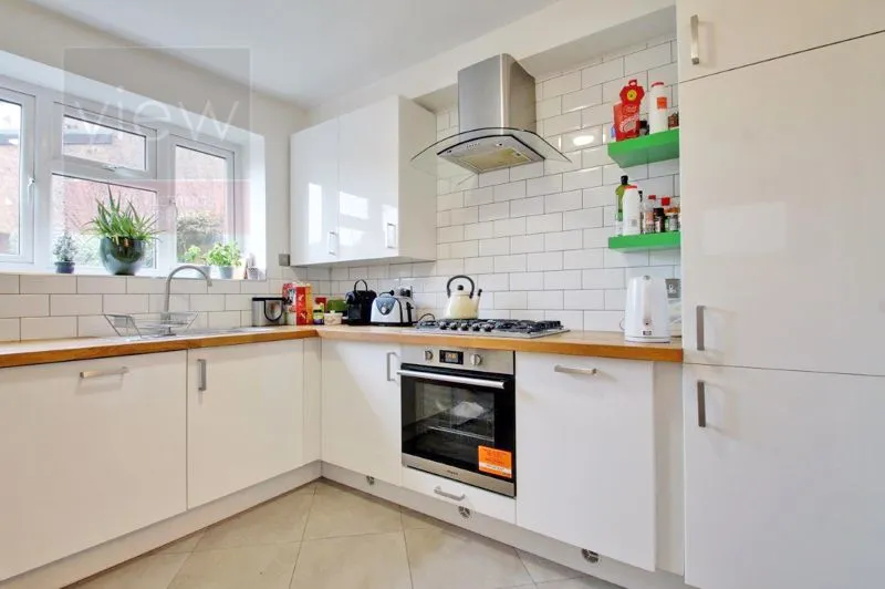 Archway Road, London N6 5AX, photo 6