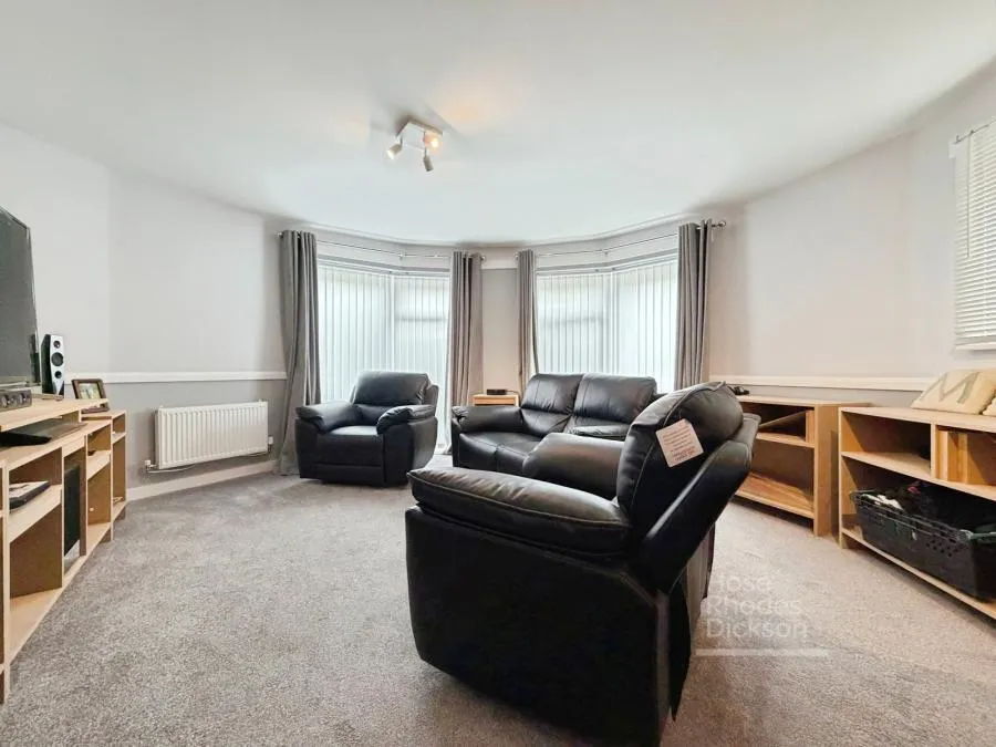 Godric Road, Newport, PO30, photo 3