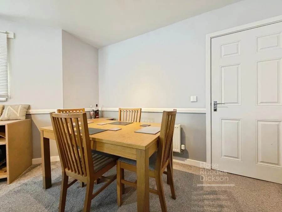 Godric Road, Newport, PO30, photo 5