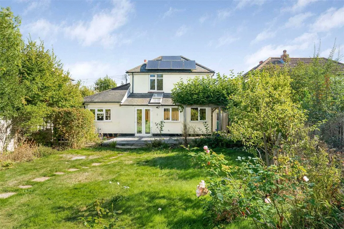 London Road, Wendover, HP22, photo 10