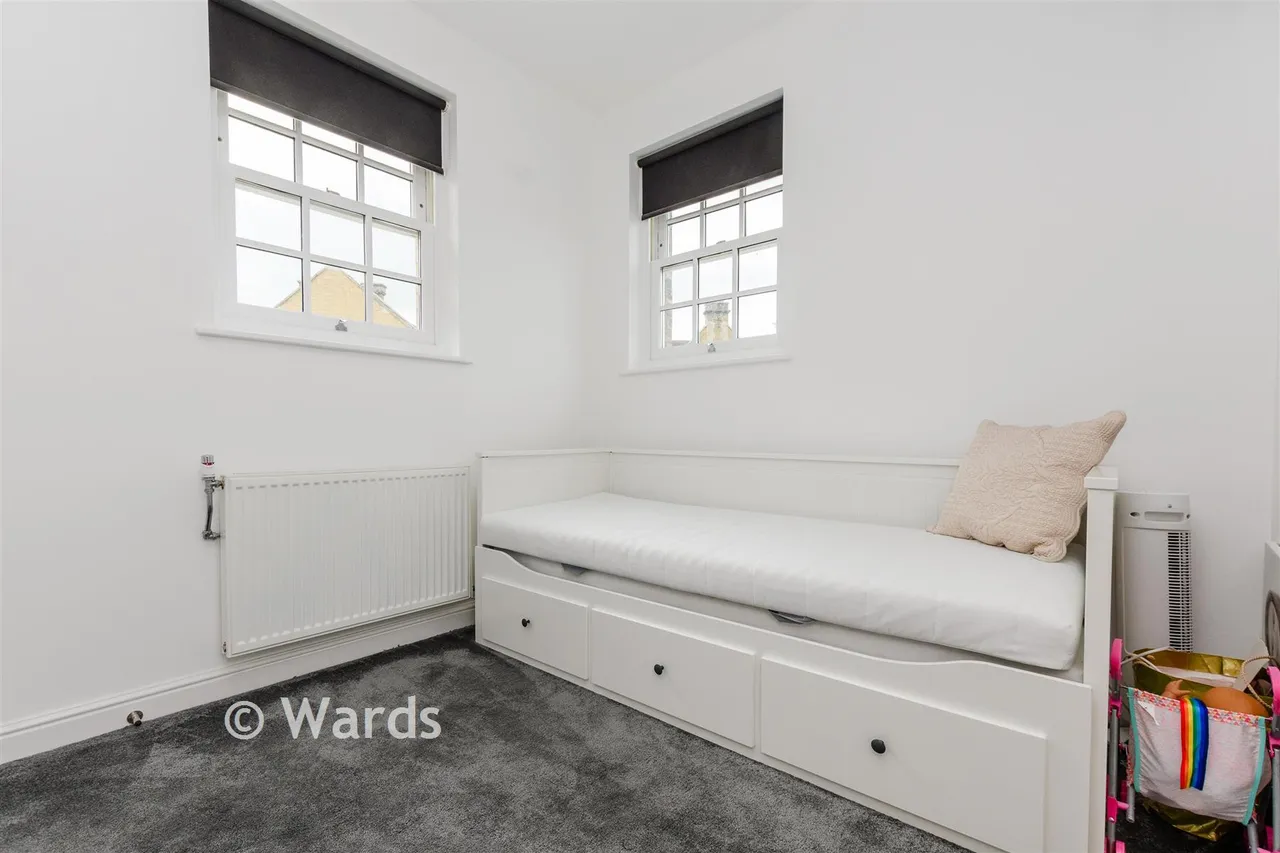 Chapel Drive, Dartford, DA2, photo 8