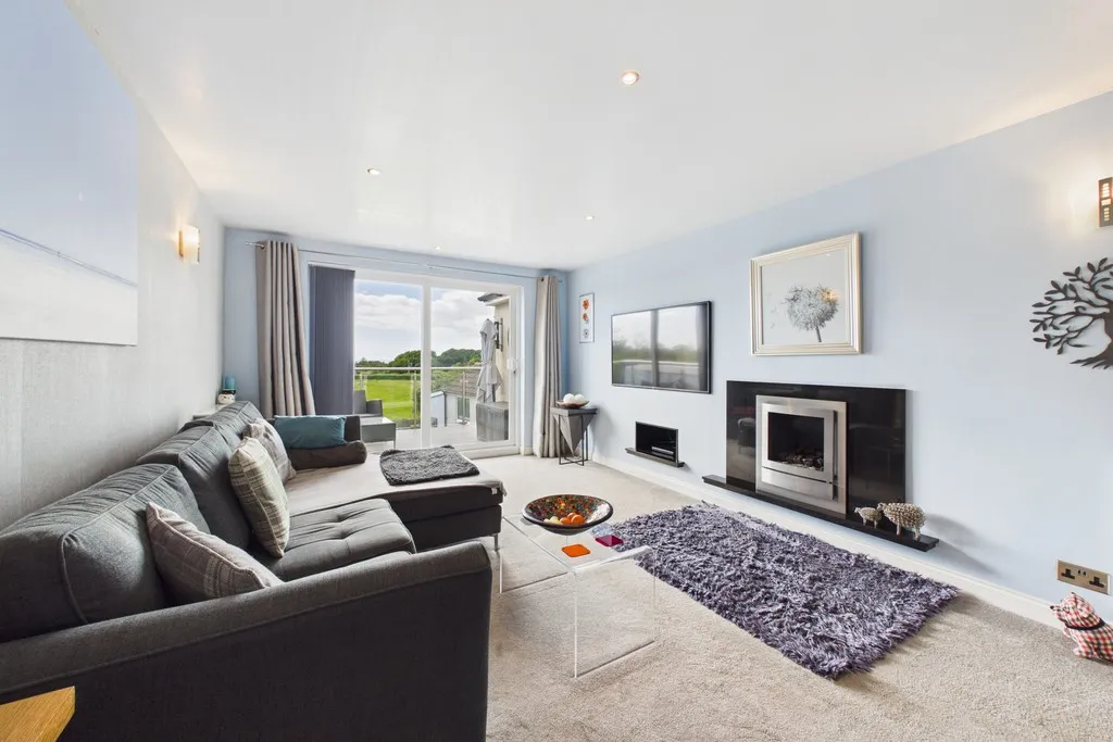 Windermere Road, Bolton Le Sands, LA5, photo 25