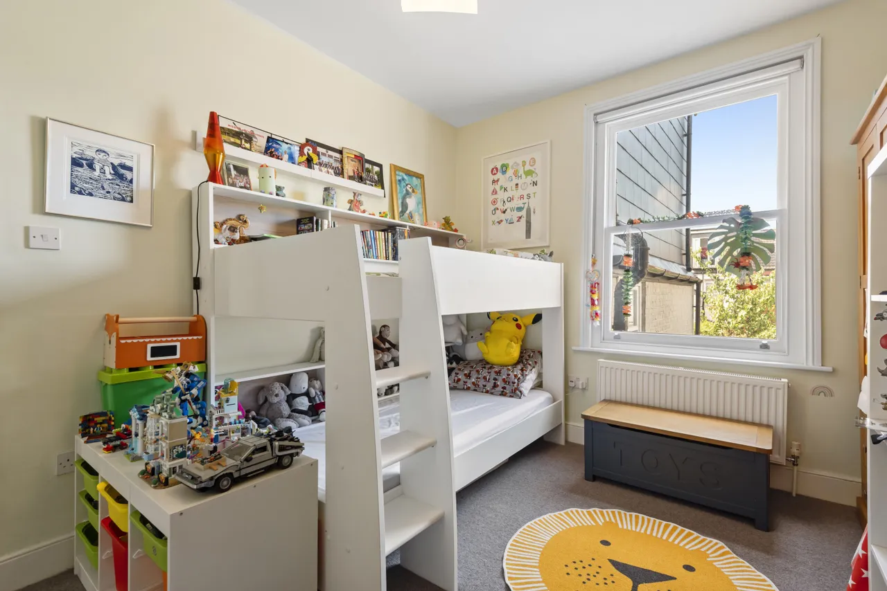 Mandrake Road, London, SW17, photo 13