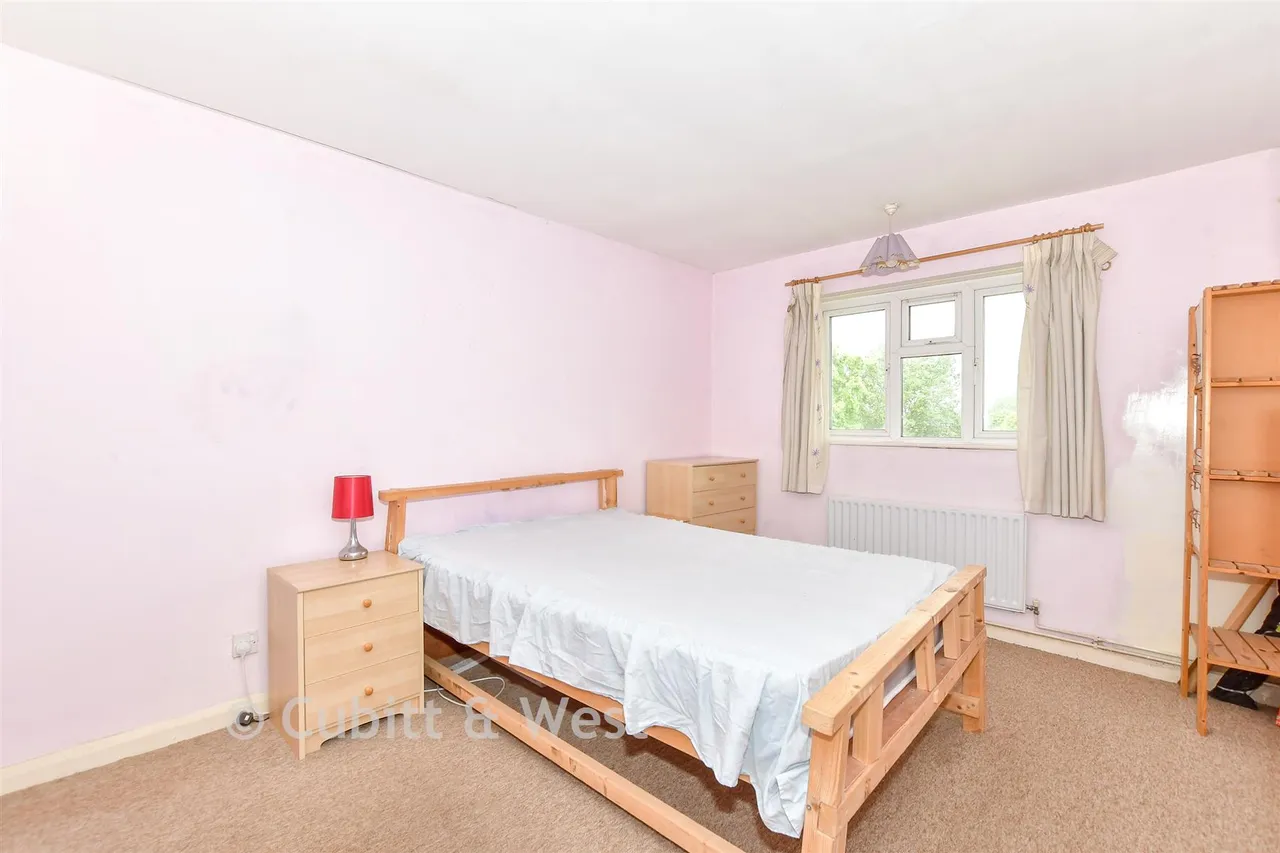 Milton Road, Waterlooville, PO7, photo 6