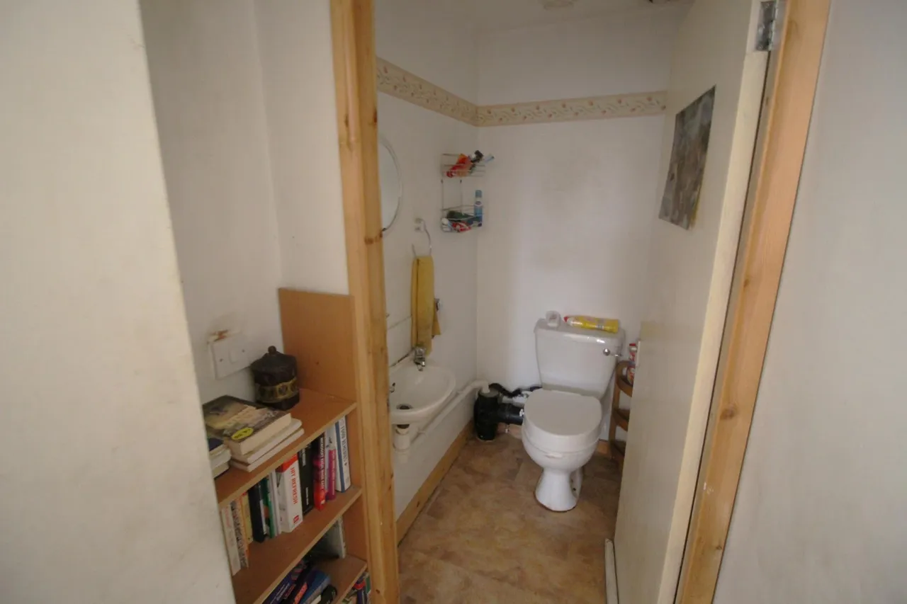 Baron Street, Bury, BL9, photo 5