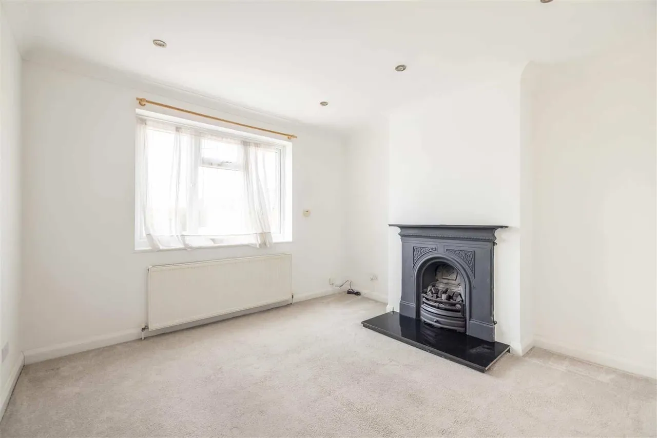 Horton Road, Datchet, Datchet, Berkshire, SL3 9HW, photo 3