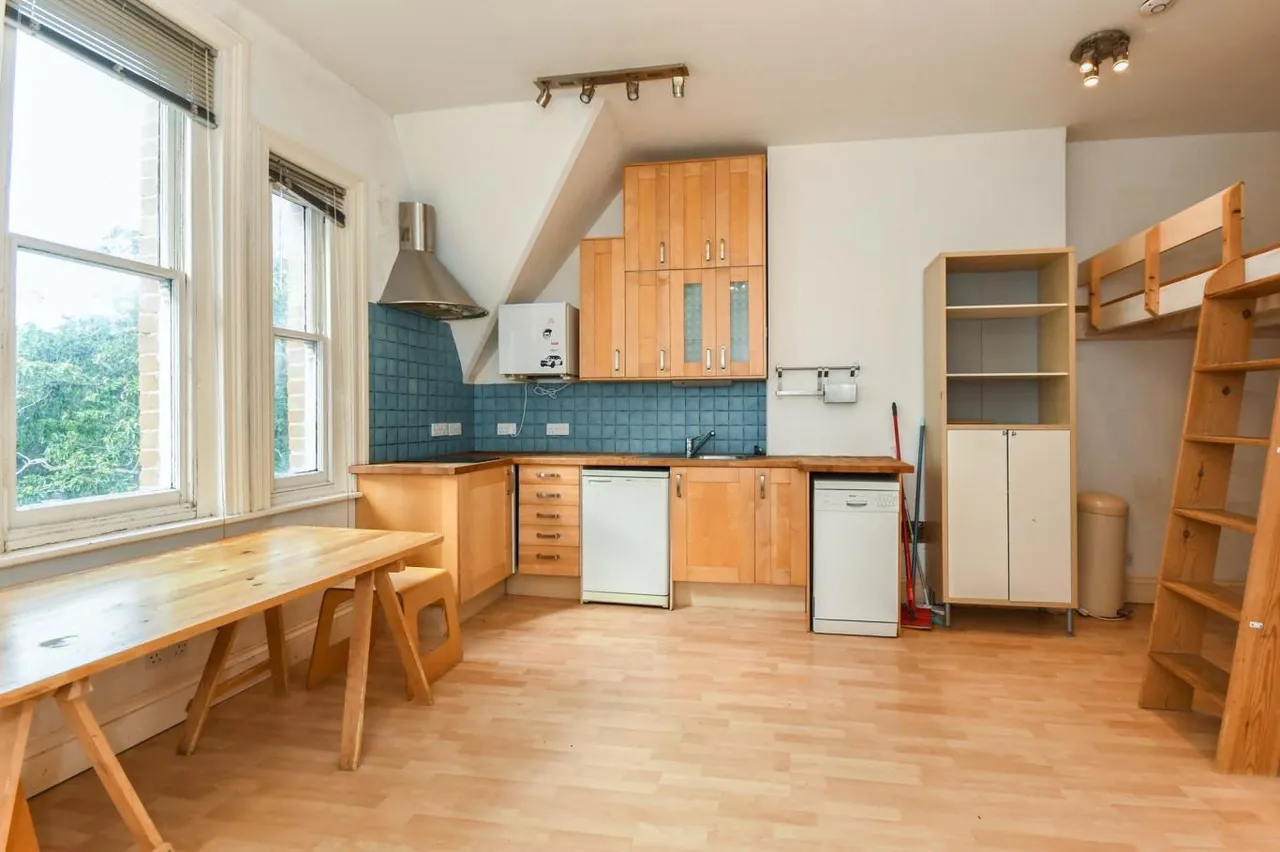 West Cliff Studios, BH2, photo 4