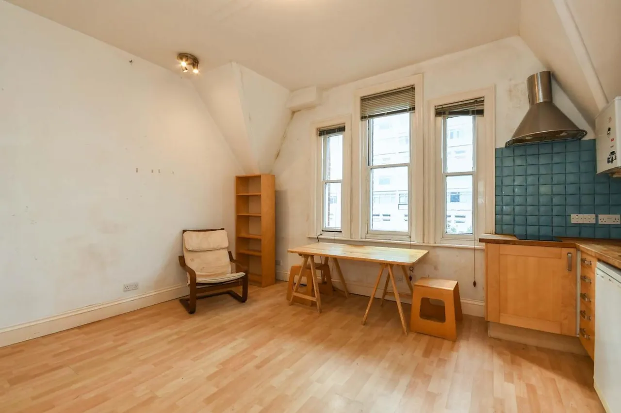 West Cliff Studios, BH2, photo 3