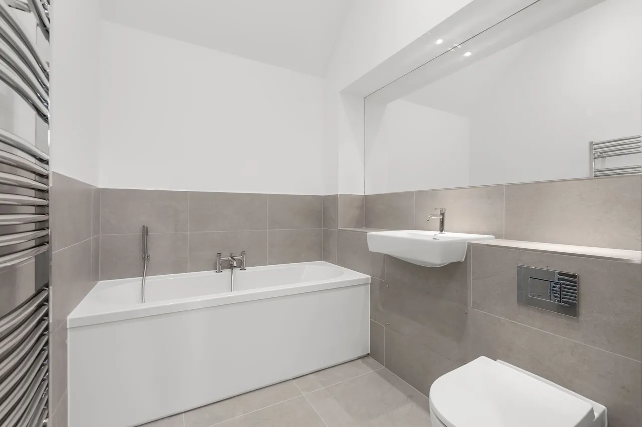 Dunmow Road, Hatfield Heath, CM22, photo 5