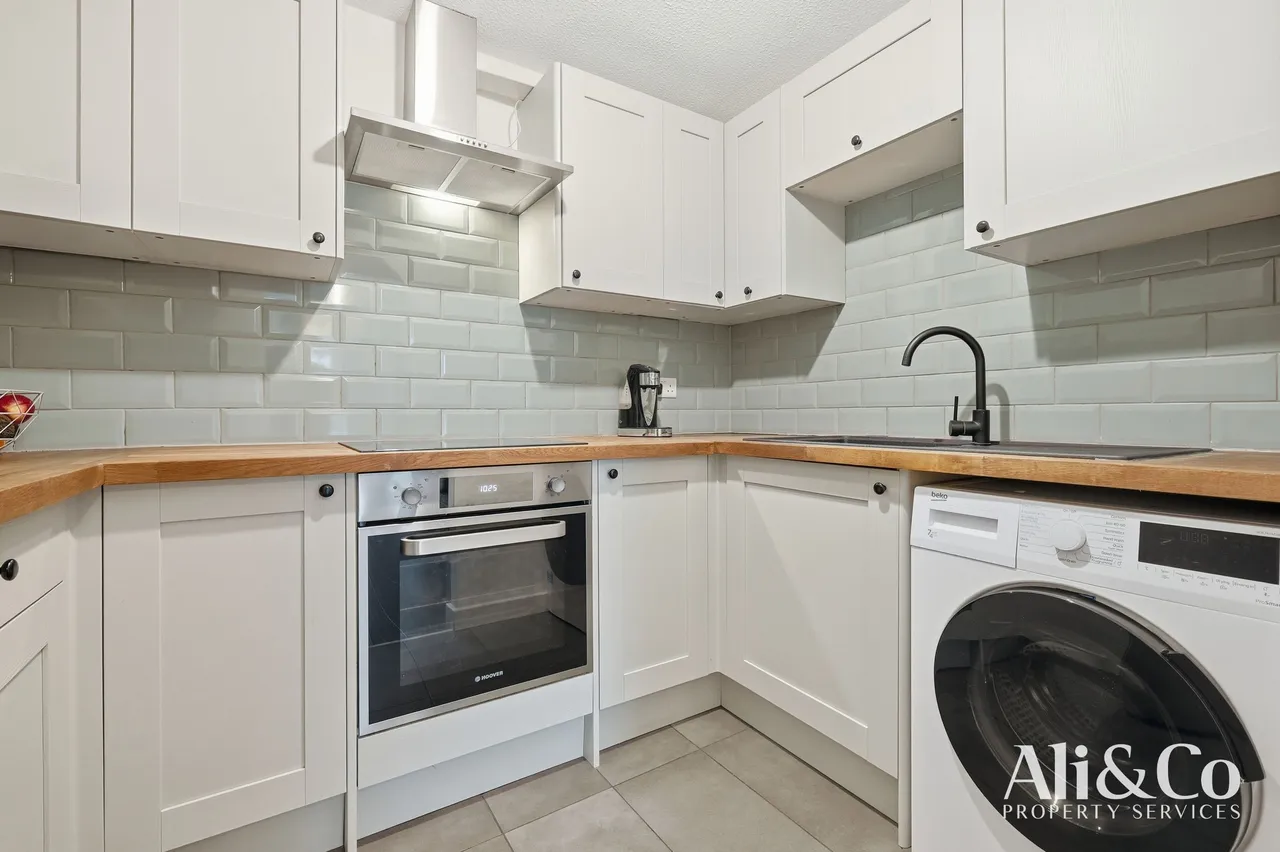 Timber Court, Grays, Essex, RM17 6PW, photo 16