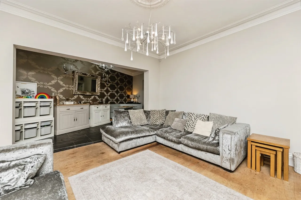 Batley Road, Tingley, WF3, photo 8