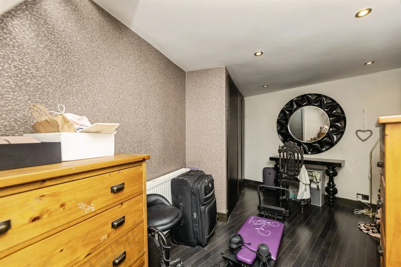 Batley Road, Tingley, WF3, photo 16