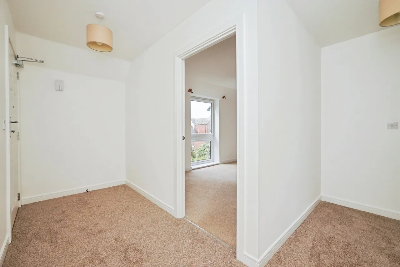 Foster Way, Folkestone, Kent, CT20, photo 6