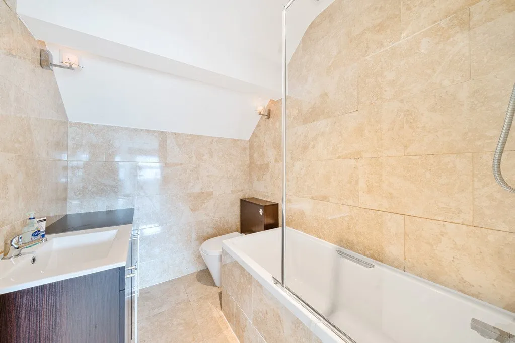 Coldharbour Lane, SE5, photo 7