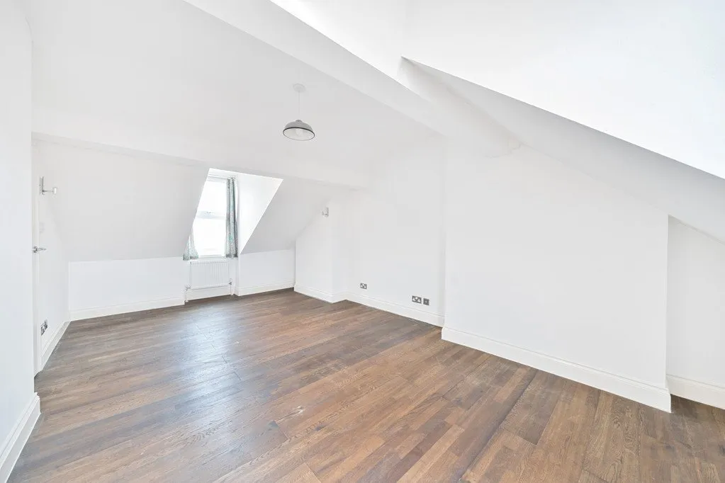 Coldharbour Lane, SE5, photo 13