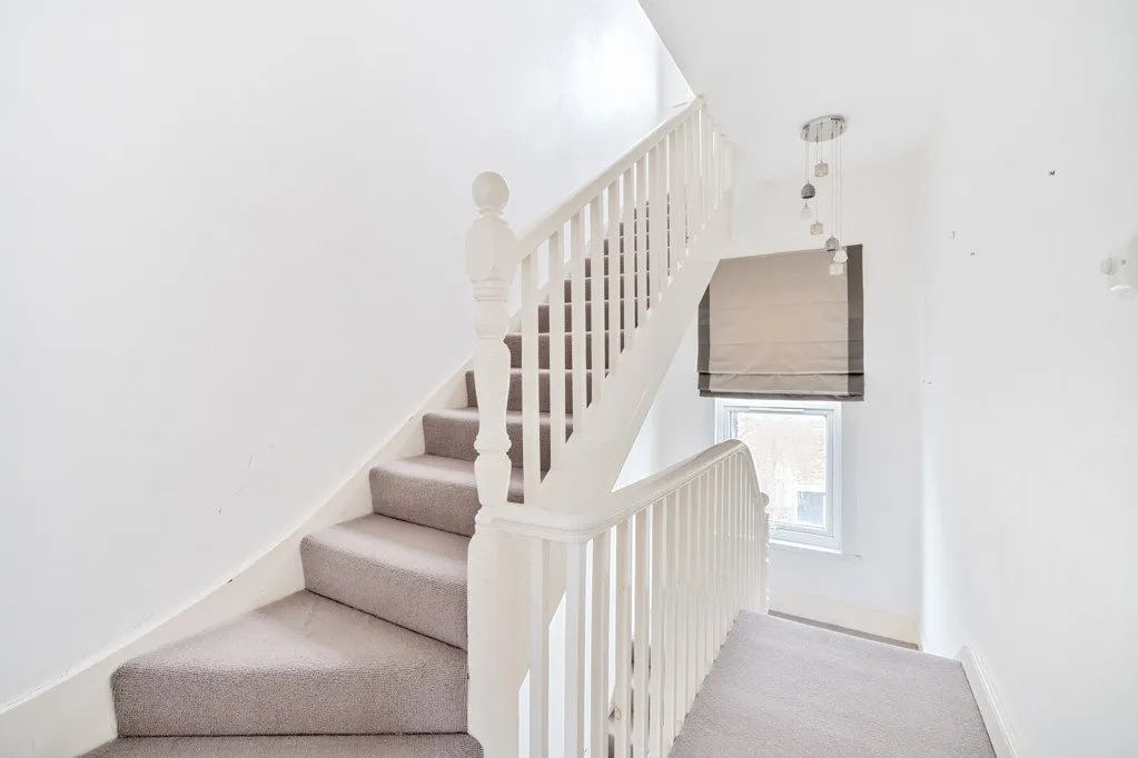 Coldharbour Lane, SE5, photo 8