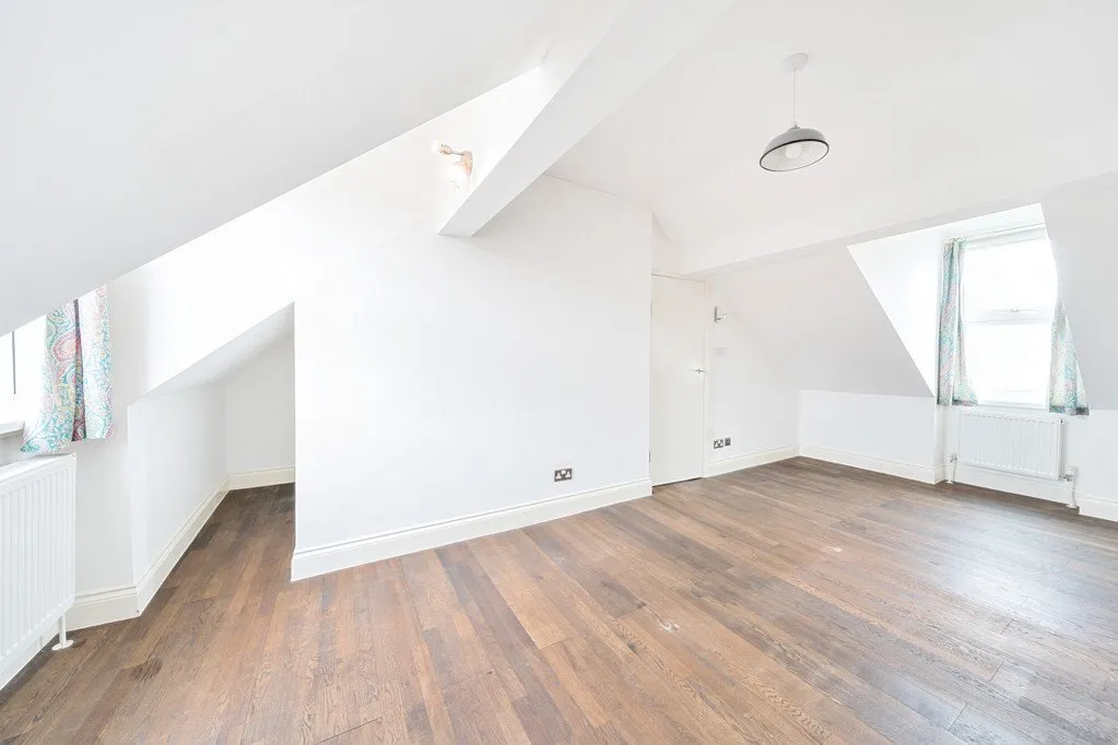 Coldharbour Lane, SE5, photo 12