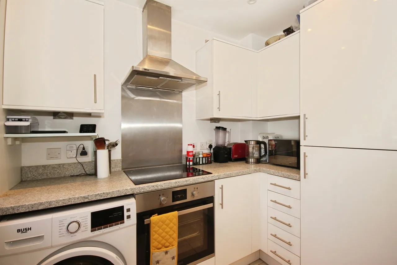 Sydenham Drive, Leamington Spa, CV31, photo 5