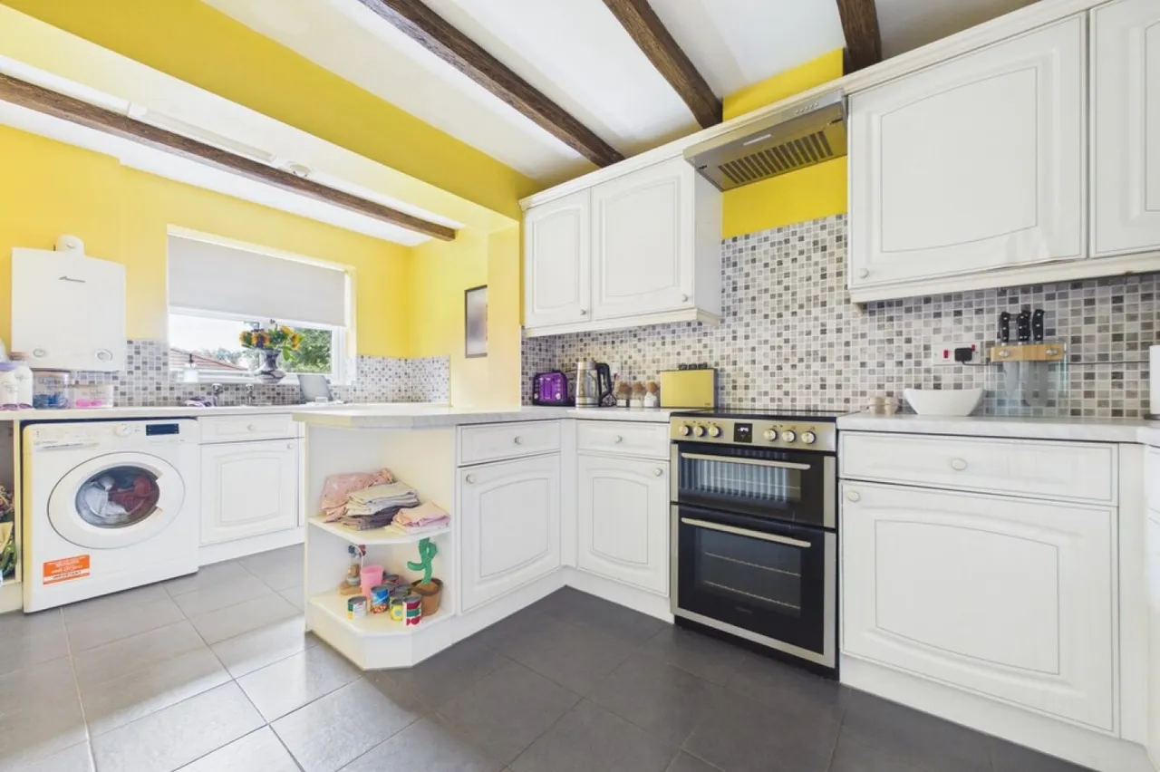 The Ridgeway, Lympne, CT21, photo 4
