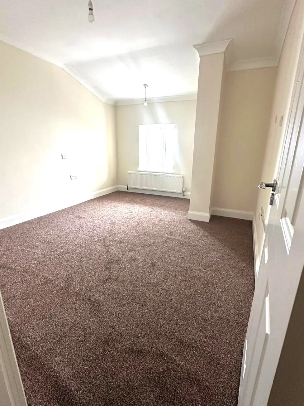 Stoke Gardens, SL1, photo 7