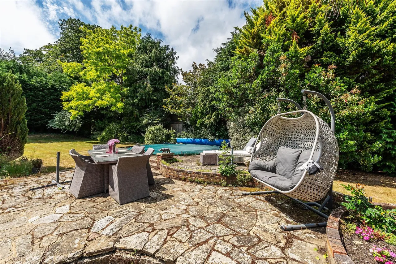 Lower Road, Bookham, KT23, photo 14
