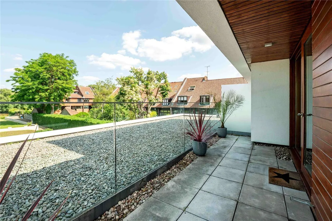Strawberry Vale, Twickenham, TW1 4RX, photo 11